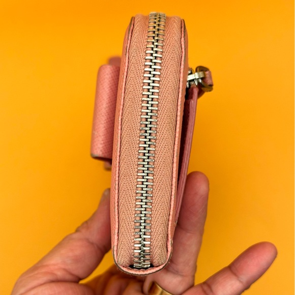 Prada Saffiano Fiocco - Picture 2 of 9